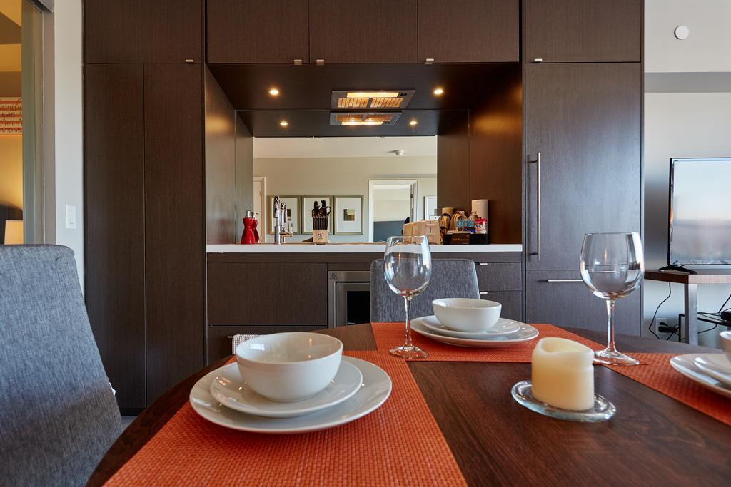 Atlas Suites - Yorkville Furnished Apartments Toronto Chambre photo